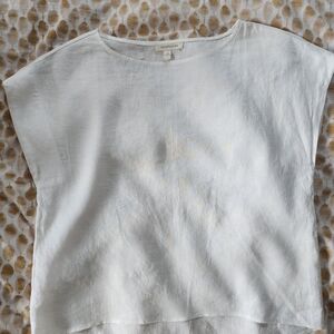 Simple Elegance White Linen Blouse